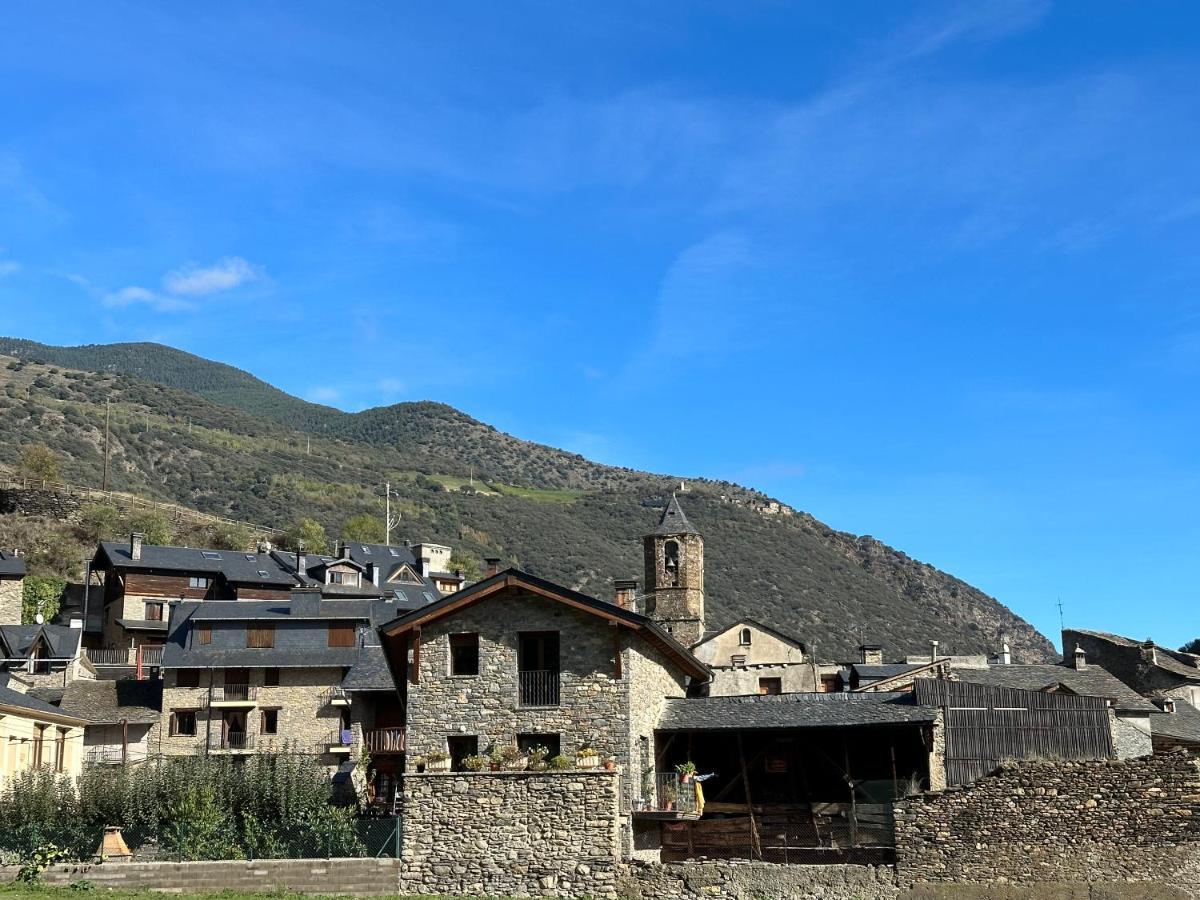 Apartament Rialp Amb Vistes Al Riu Noguera Pallaresa Luaran gambar