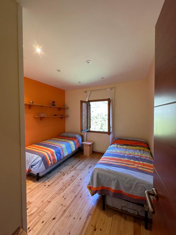 Apartament Rialp Amb Vistes Al Riu Noguera Pallaresa Luaran gambar